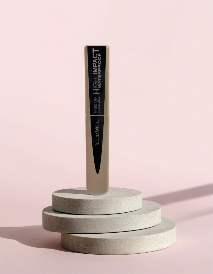 Mascara High Impact Waterproof – Volume Intense & Tenue Imparable